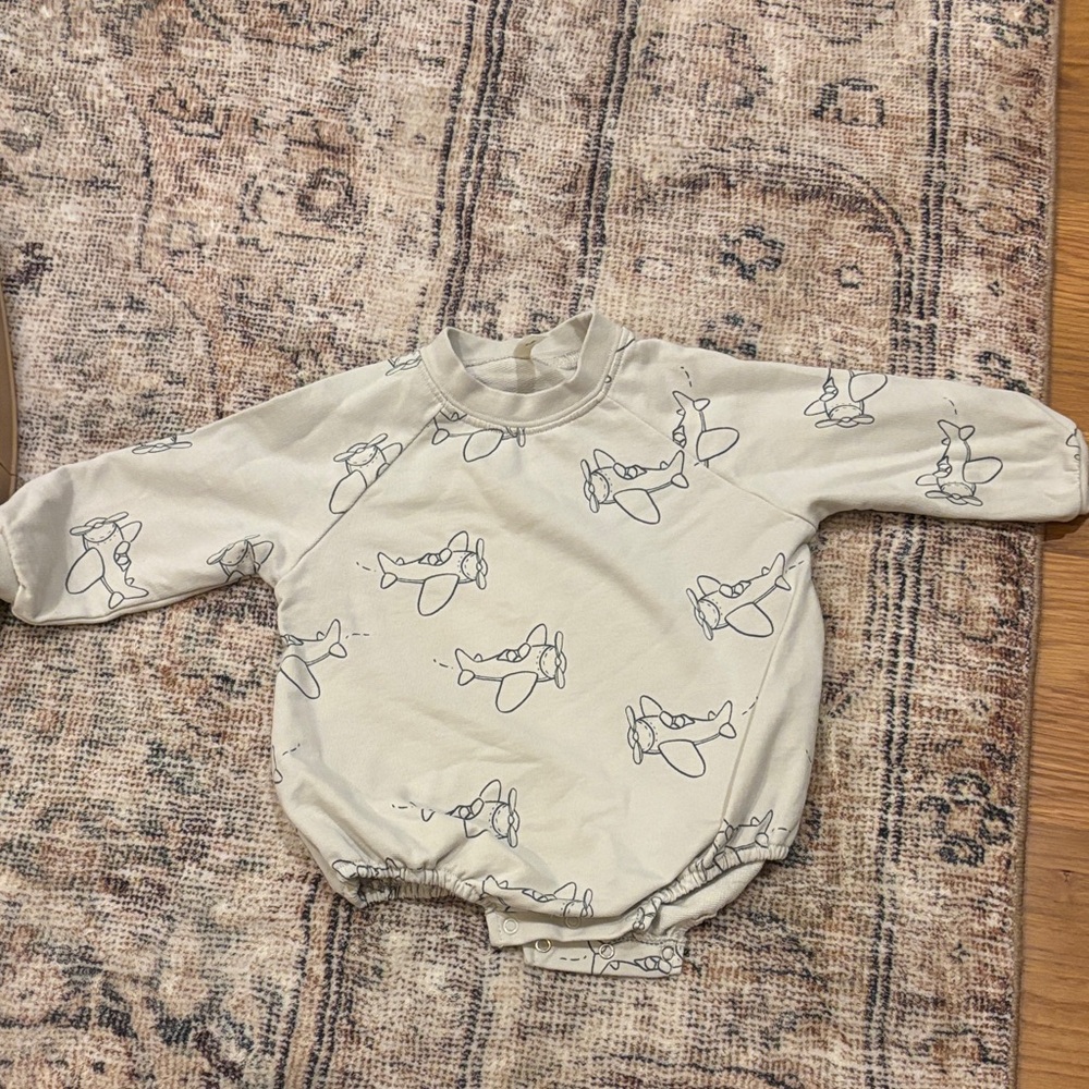 Rylee + Cru Cream Onesie with Airplane Design